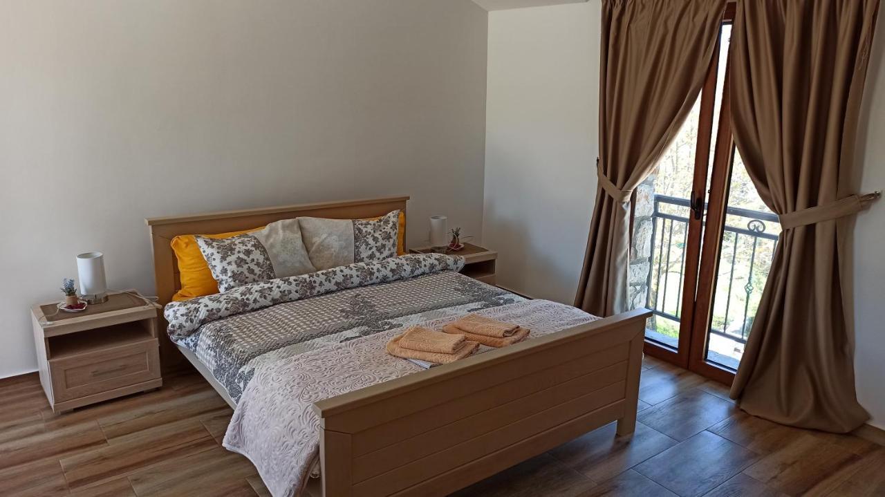 Village House - Novak Rijecani Rijeka Crnojevića Extérieur photo